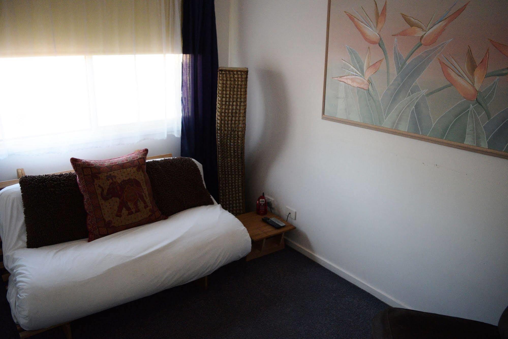 Mornington Motel エクステリア 写真