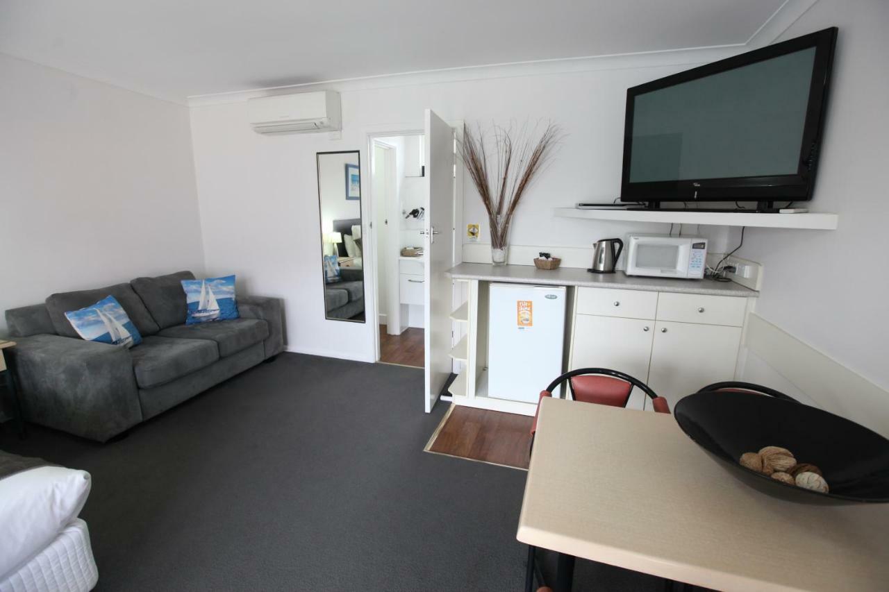 Mornington Motel エクステリア 写真